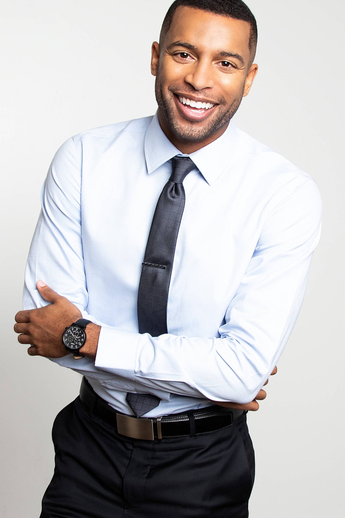 Elijah Slim Fit Light Blue Dress Shirt by Alynn
